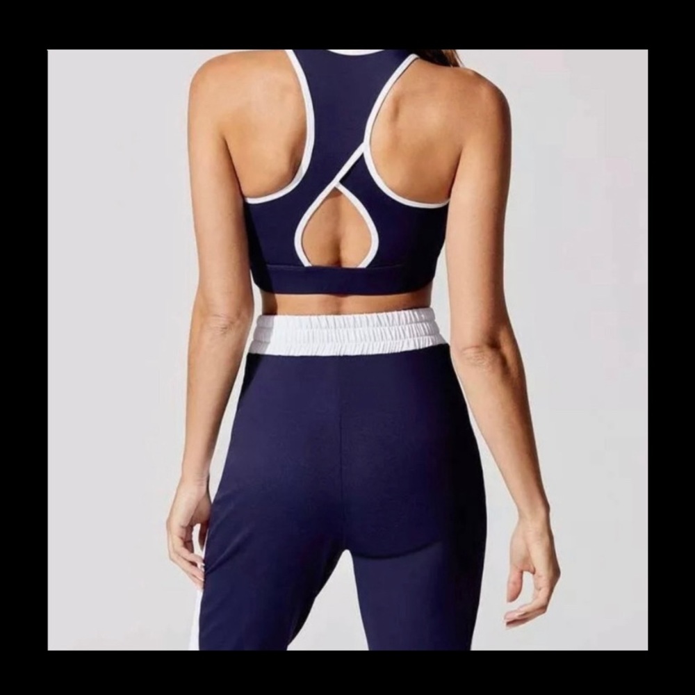 NWT Carbon38 Sports Bra  Keyhole Bra Navy Blue Size L - Picture 2 of 9